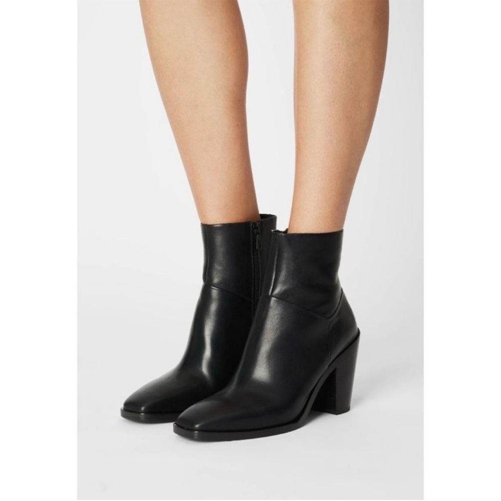 Rag & Bone Axel Leather Ankle Bootie